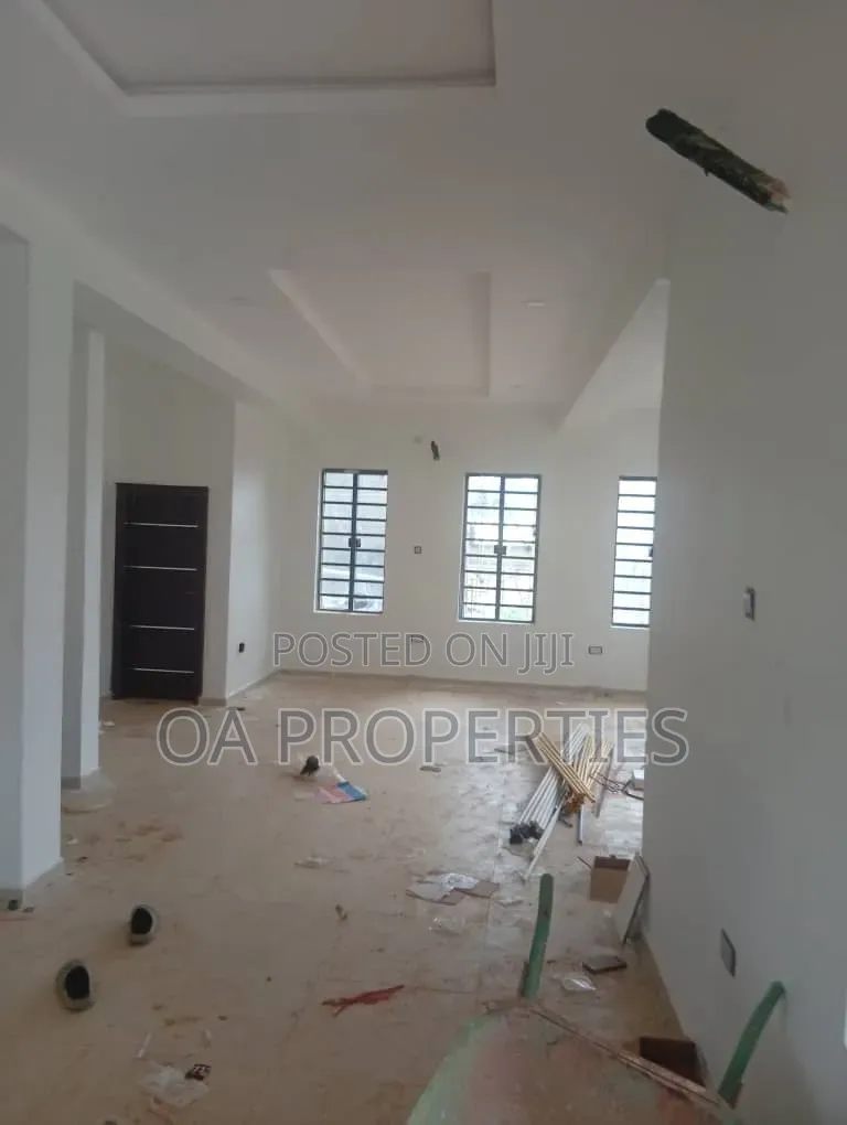 Open Space for Commercial Purpose to Let @Awolowo, Old Bodija, Ibadan in Bodija