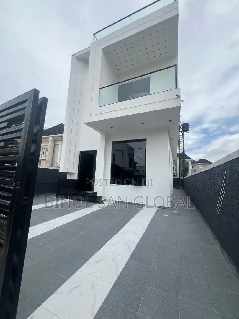 5bdrm Duplex in Thomas Estate, Ajah for sale in Ajah