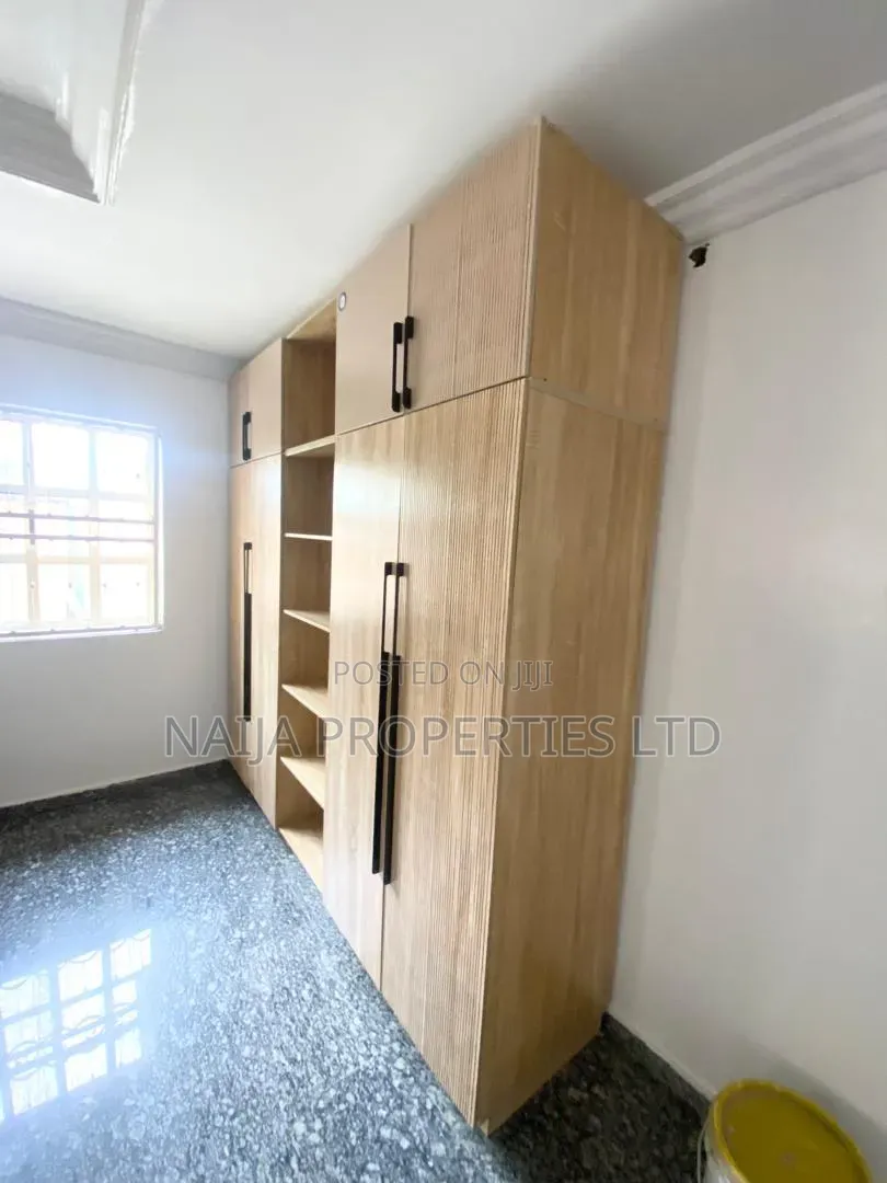 Studio Apartment in Off Bisola Durosinmi, Lekki Phase 1 for rent in Lekki Phase 1