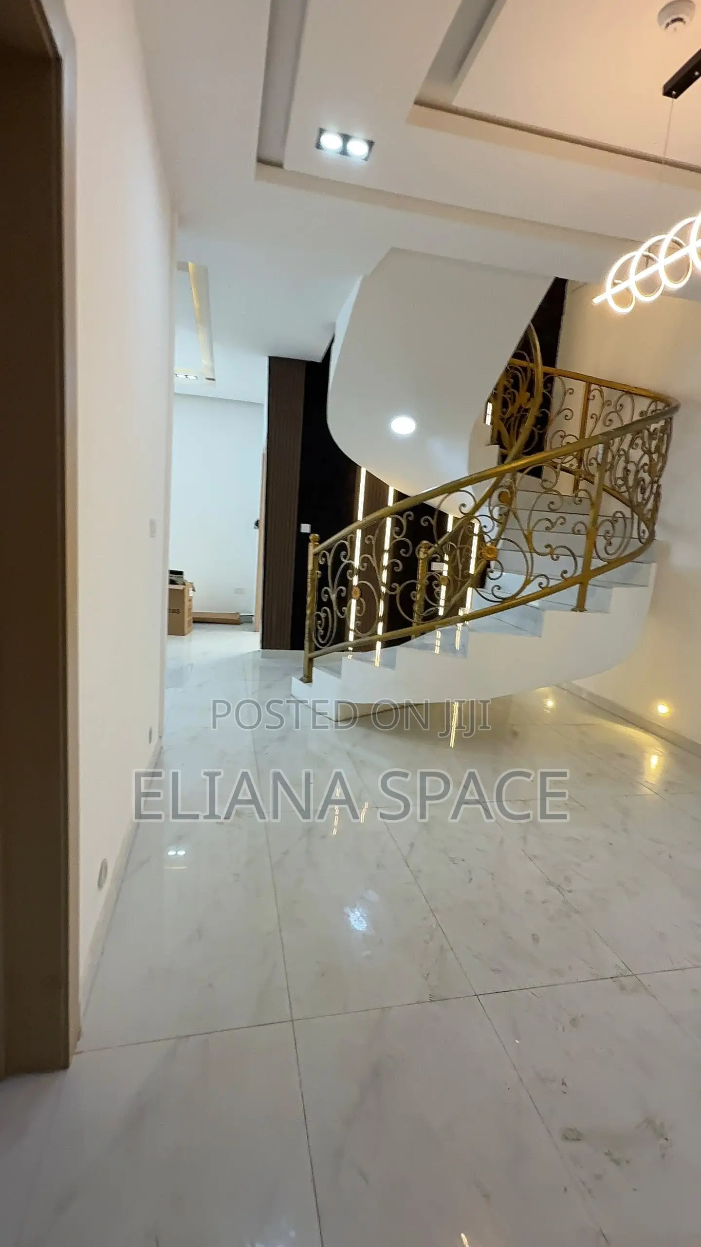 Furnished 5bdrm Duplex in Omole Phase 2 for sale in Omole Phase 2