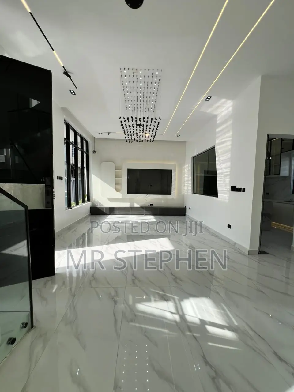 4bdrm Duplex in Palm Estate for sale in Lekki Gardens Estate