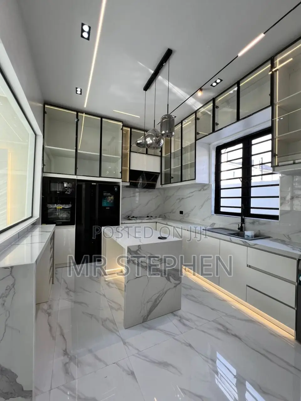 4bdrm Duplex in Palm Estate for sale in Lekki Gardens Estate