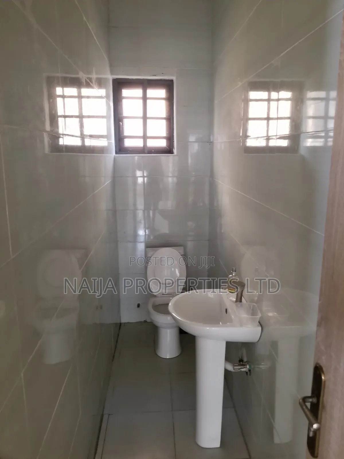 2bdrm Apartment in Ilasan-Ikate for rent in Ilasan