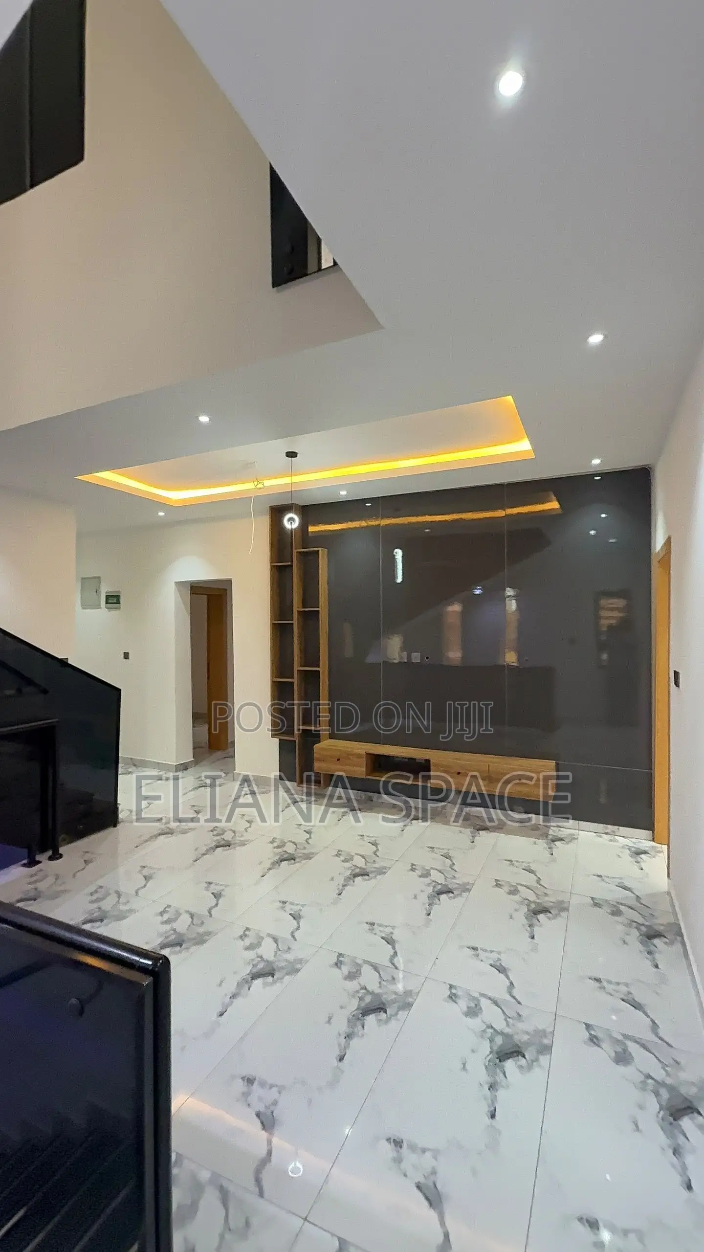 Furnished 5bdrm Duplex in Agege for sale in Agege