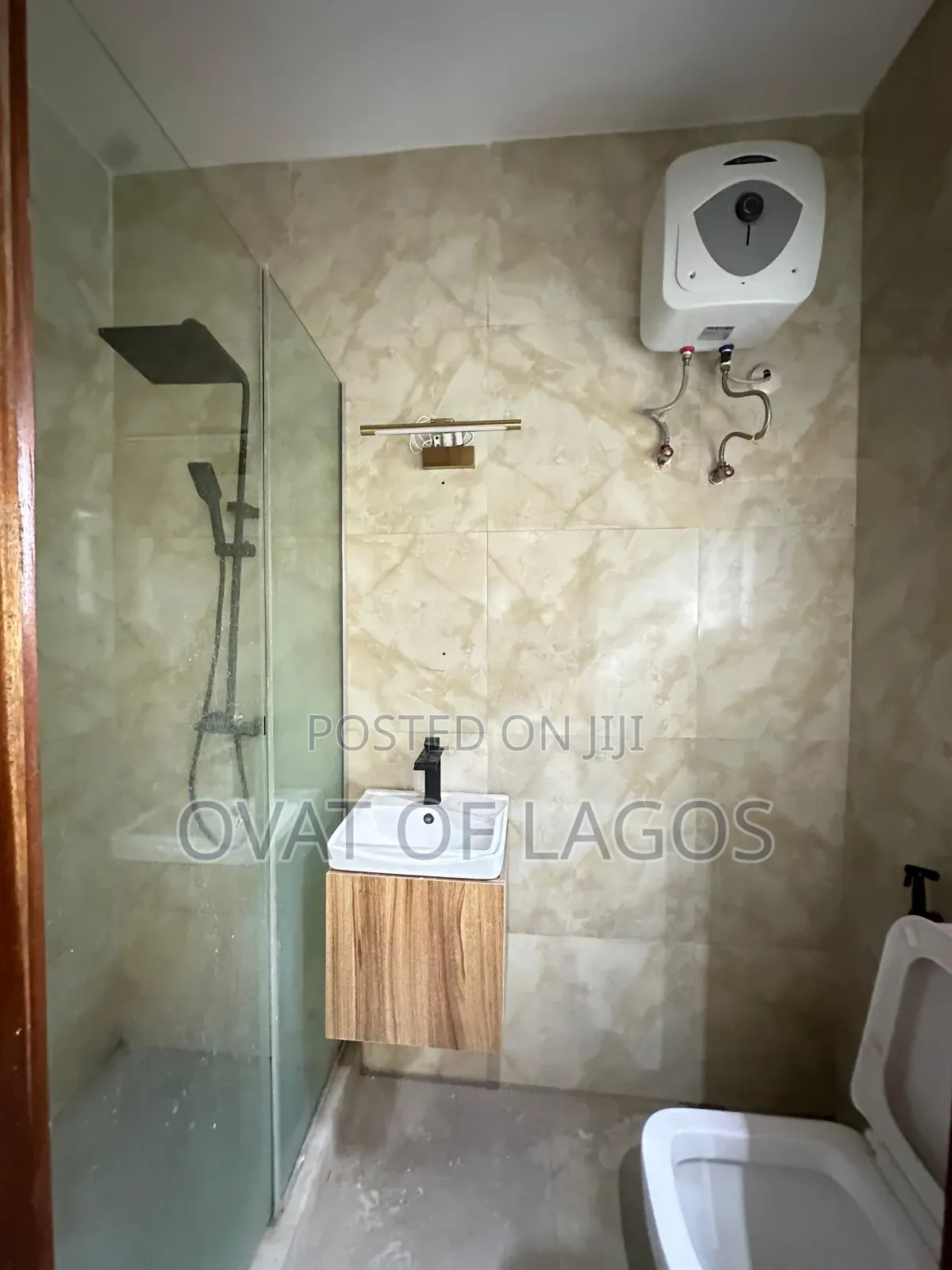 2bdrm Maisonette in Salem, Ikate for sale in Ikate