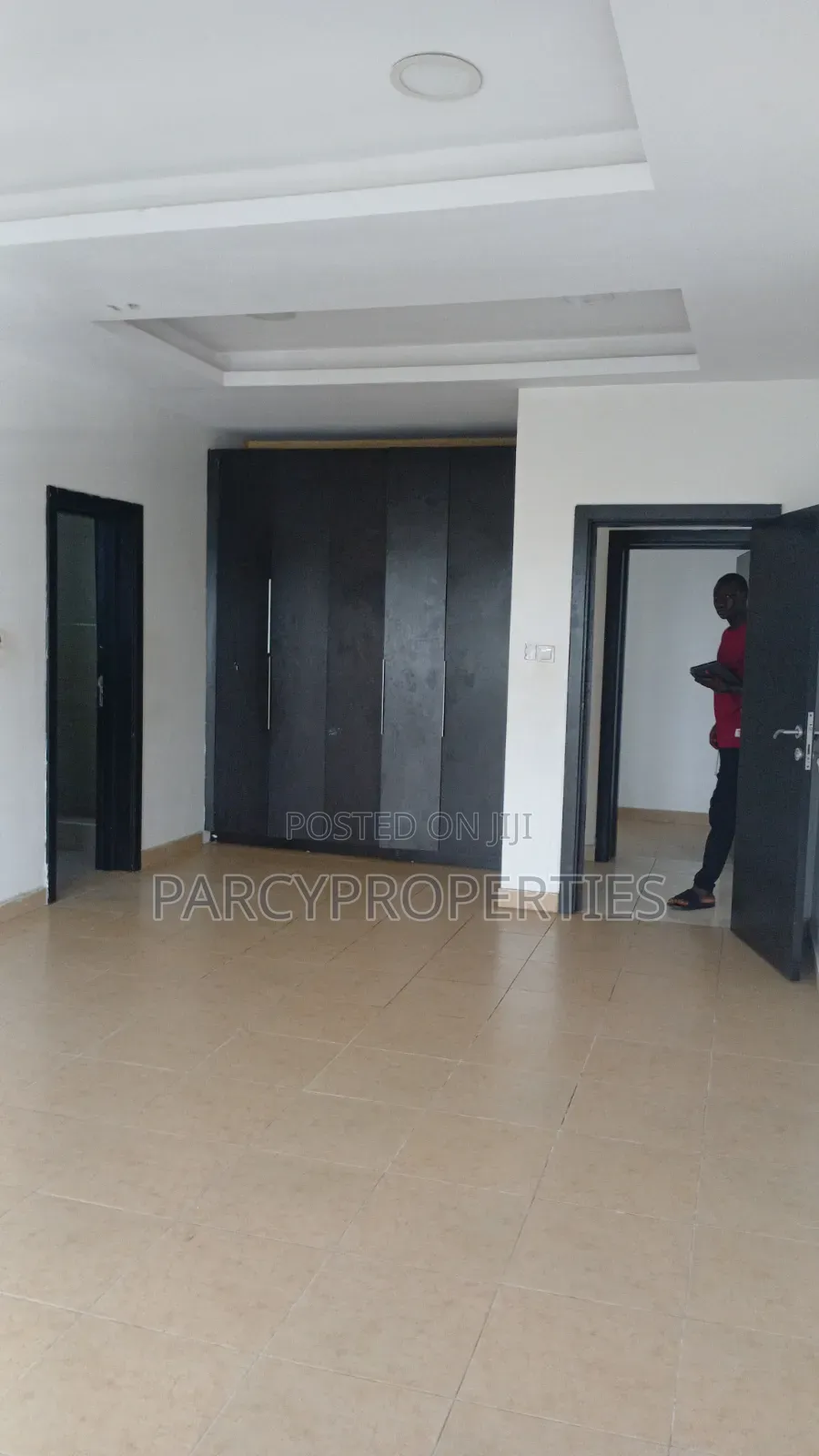 3bdrm Shared Apartment in Oral Estate, Chevron for rent in Chevron