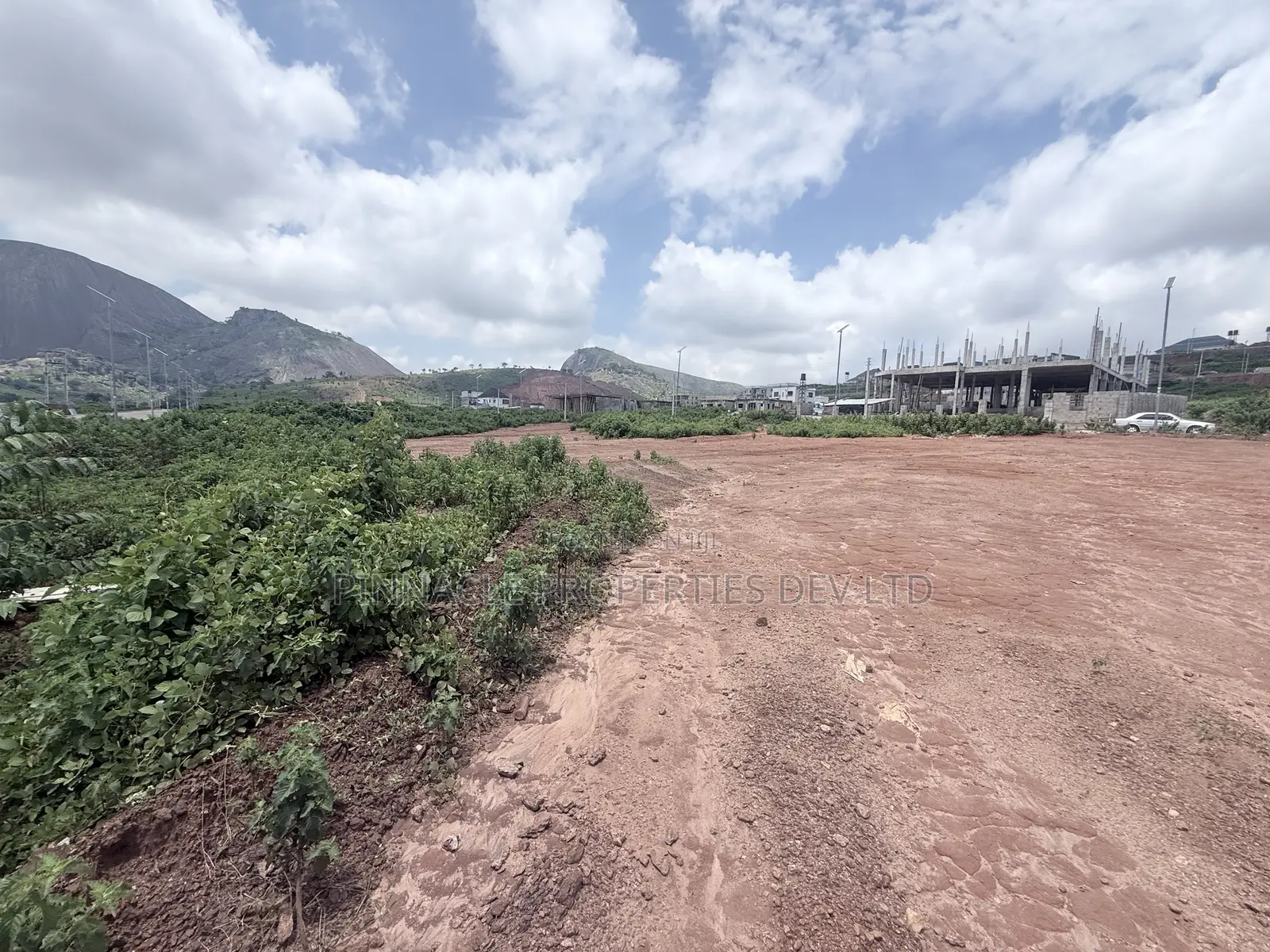 For Sale: 1200sqm Land at Lakeview Admiralty Estate Asokoro Abuja in Asokoro
