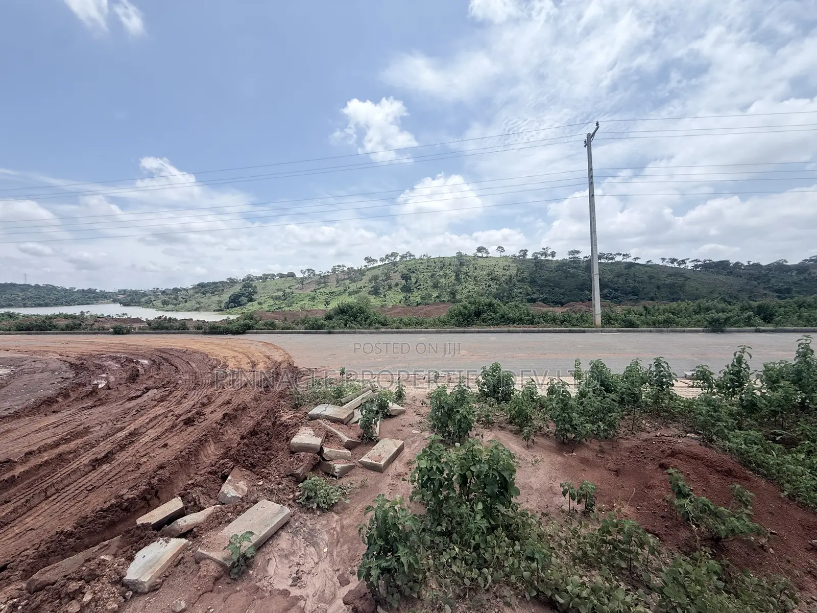 For Sale: 1200sqm Land at Lakeview Admiralty Estate Asokoro Abuja in Asokoro