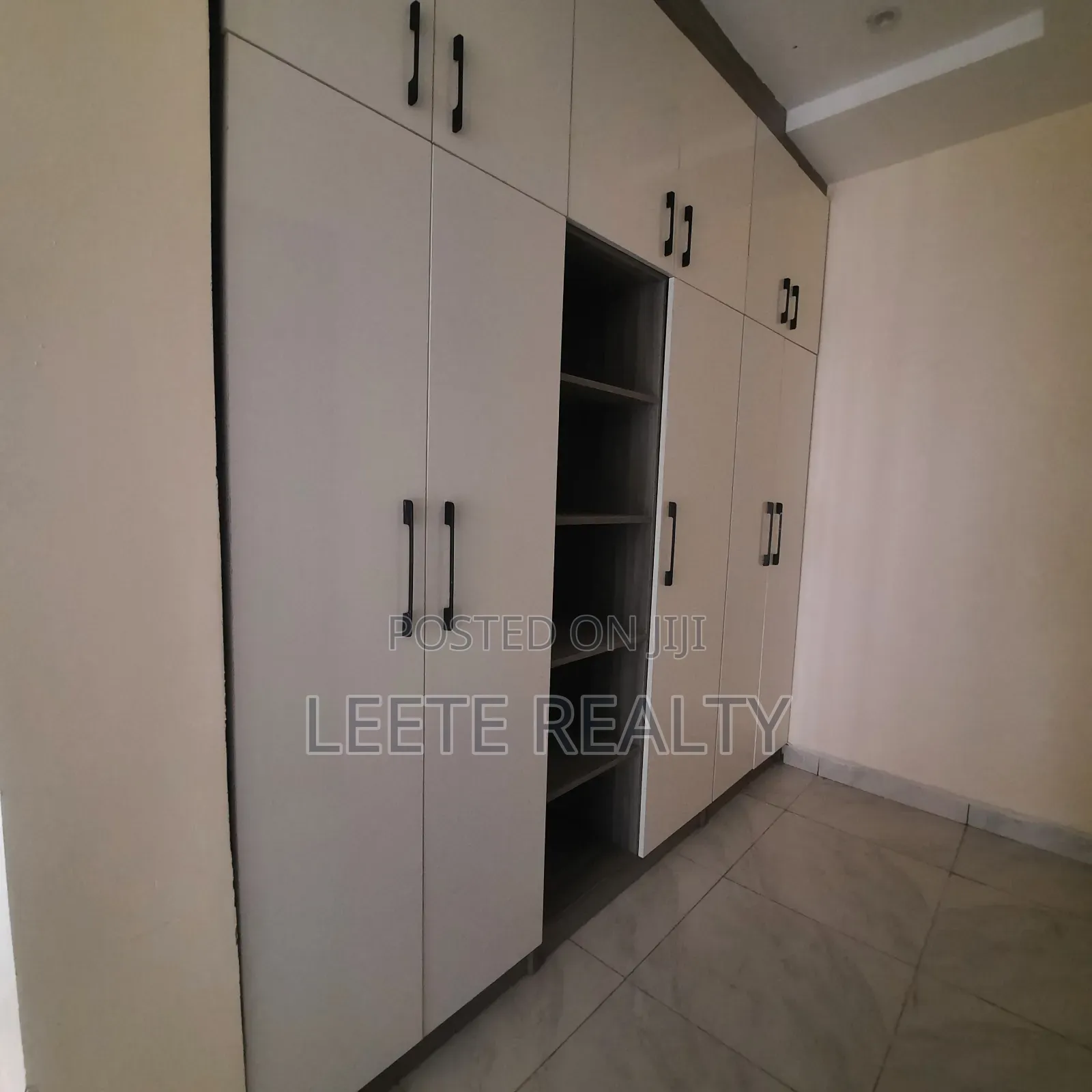 4bdrm Townhouse / Terrace in Maitama for rent in Maitama