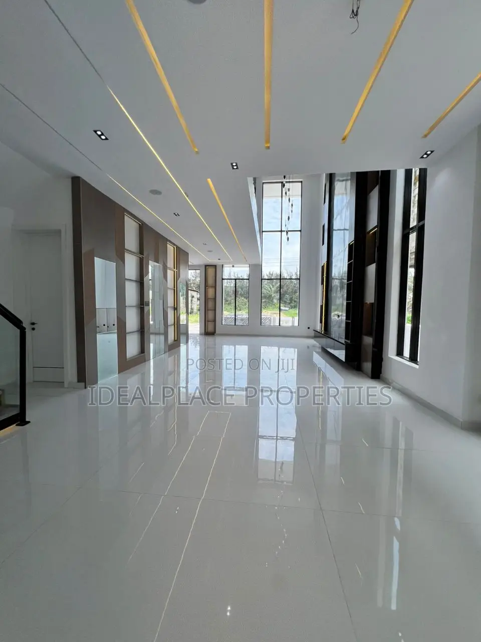 5bdrm Duplex in Ajah for sale in Ajah