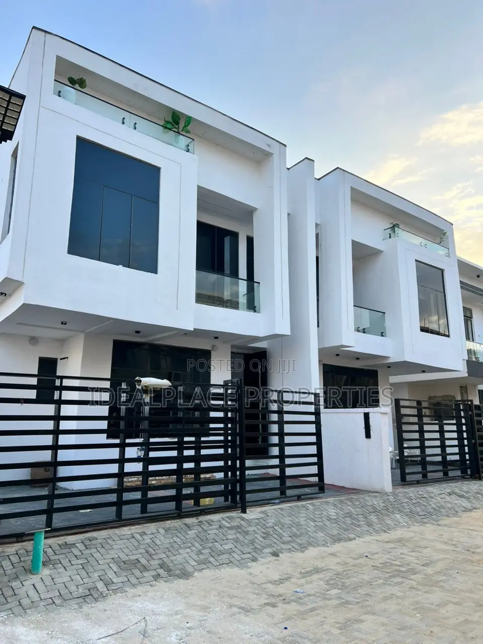4bdrm Duplex in Ajah for sale in Ajah