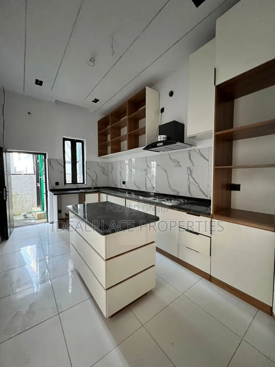 4bdrm Duplex in Ajah for sale in Ajah