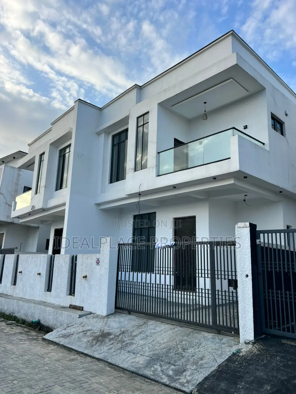 4bdrm Duplex in Ajah for sale in Ajah