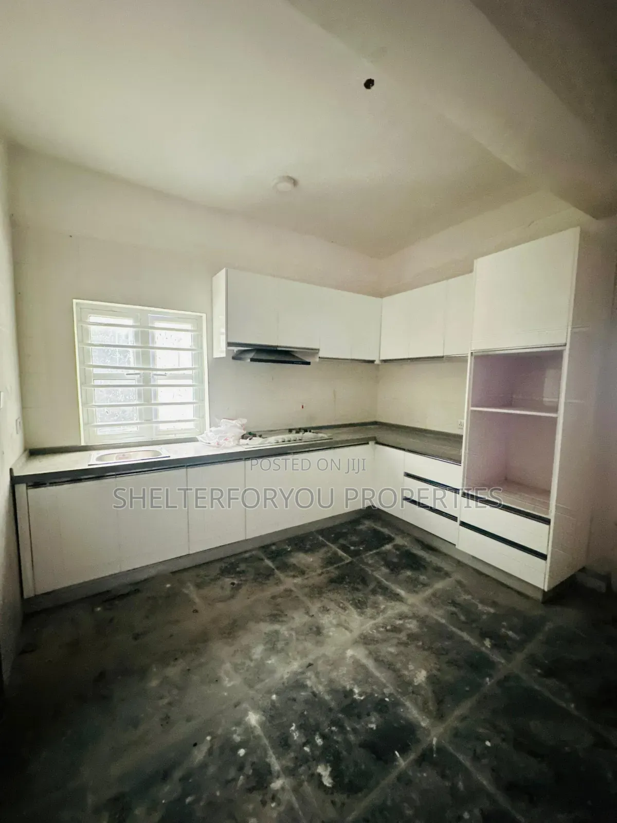 6bdrm Duplex in VGC / Ajah for sale in VGC / Ajah