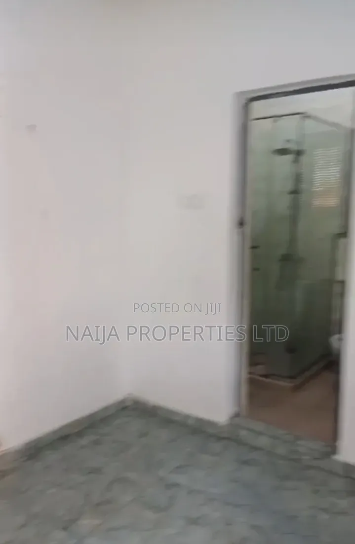 Studio Apartment in Ilasan-Ikate for rent in Ilasan
