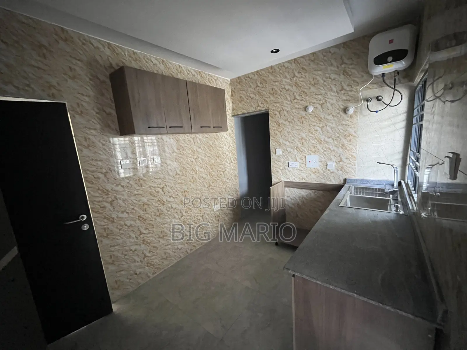2bdrm Block of Flats in Sunrise Boulevard, Asokoro for rent in Asokoro
