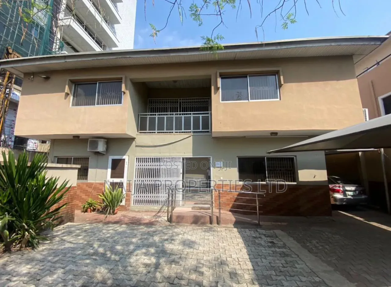 5 Bedroom Duplex Off Ligali Ayorinde, Victoria Island for Rent in Ligali Ayorinde