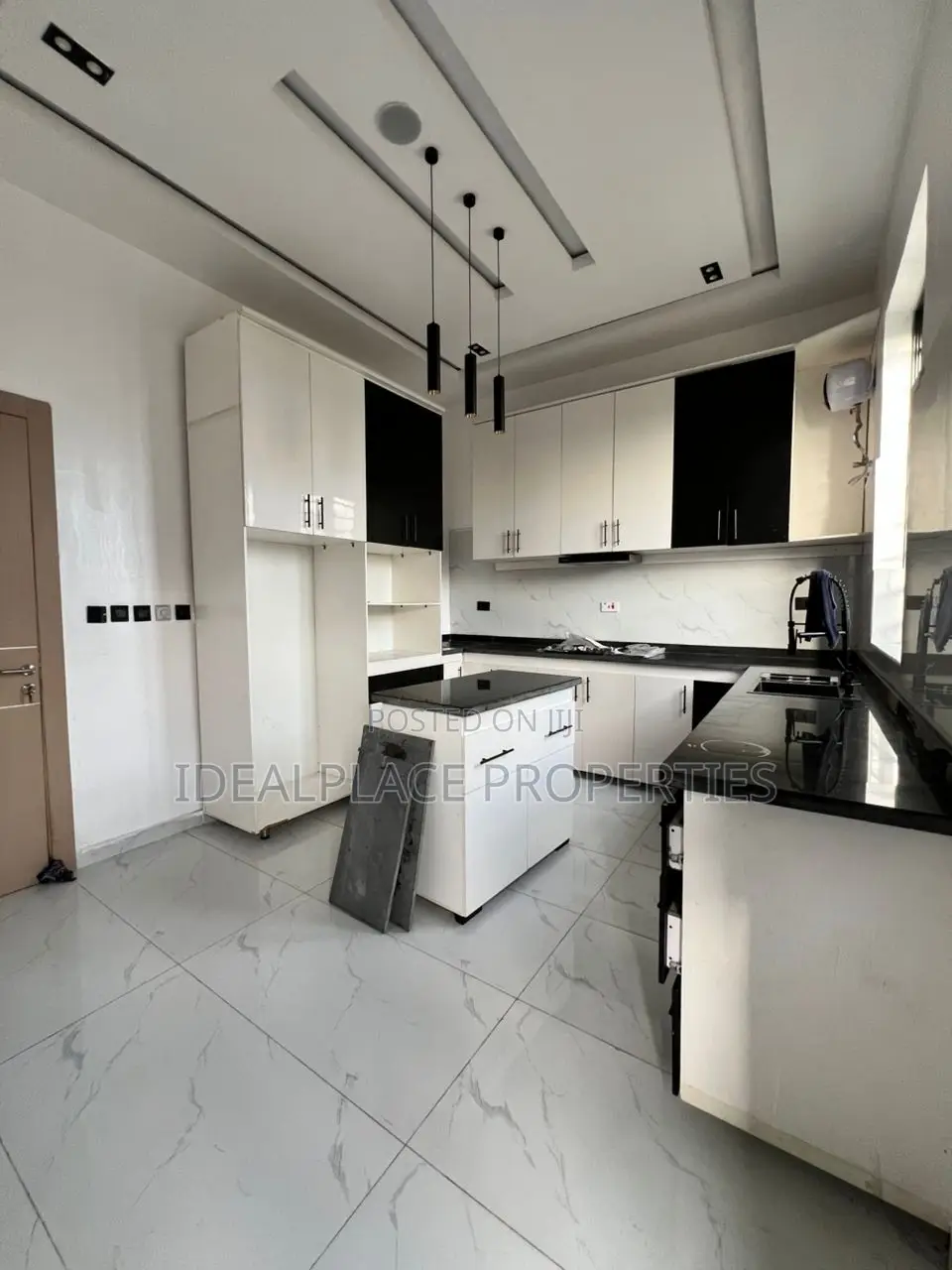 4bdrm Duplex in Ajah for sale in Ajah