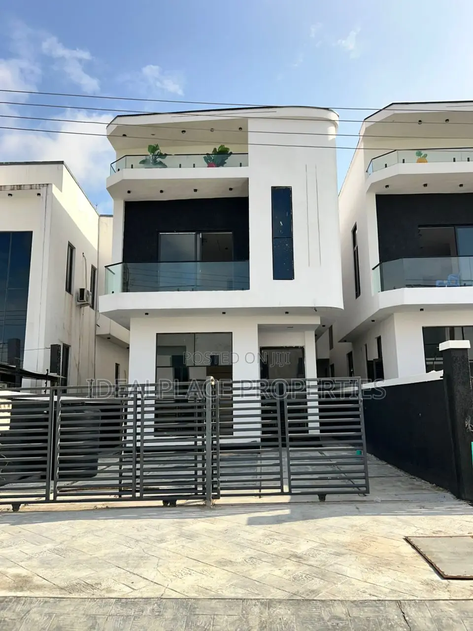 4bdrm Duplex in Ajah for sale in Ajah