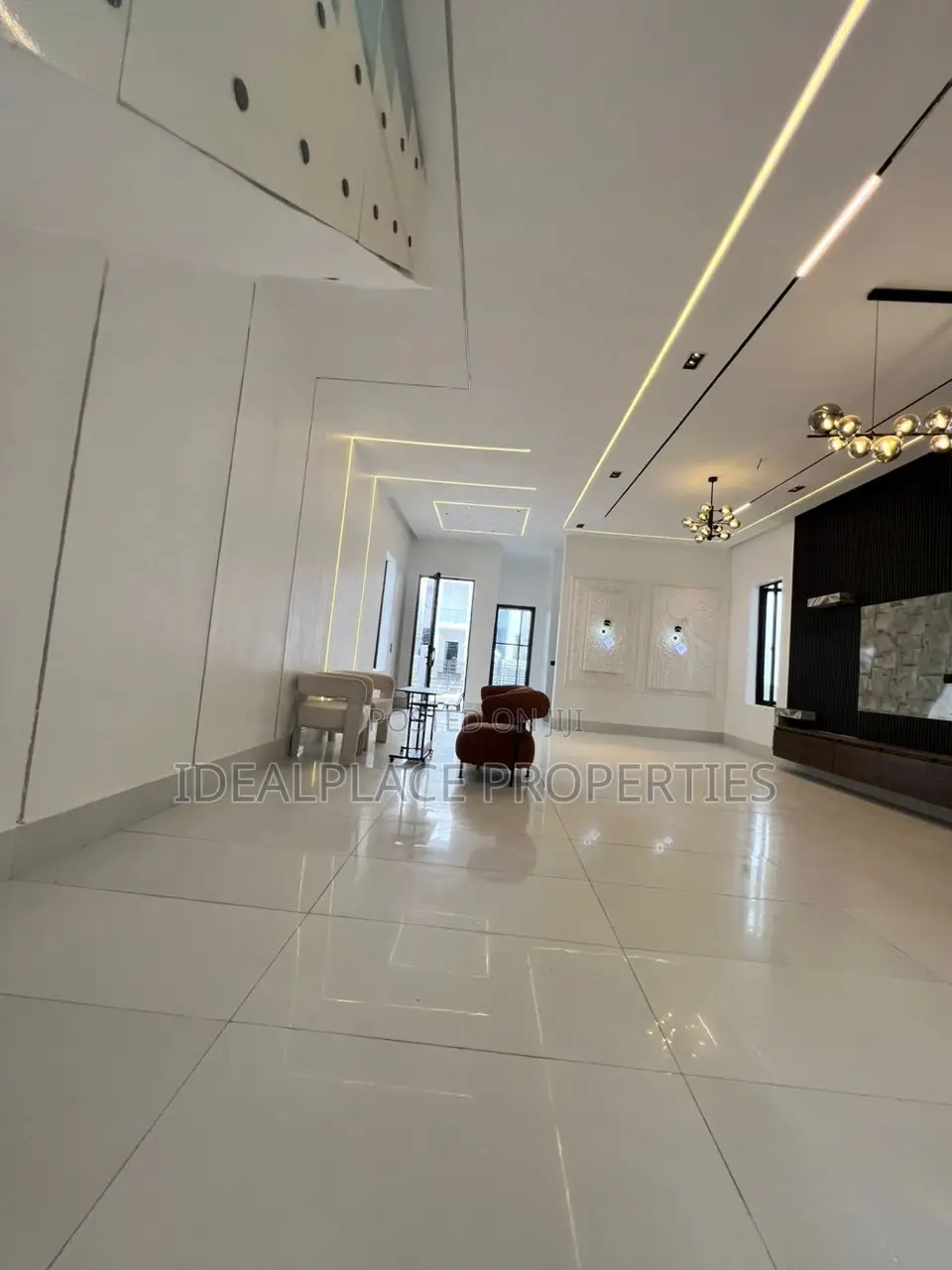 5bdrm Duplex in Ajah for sale in Ajah