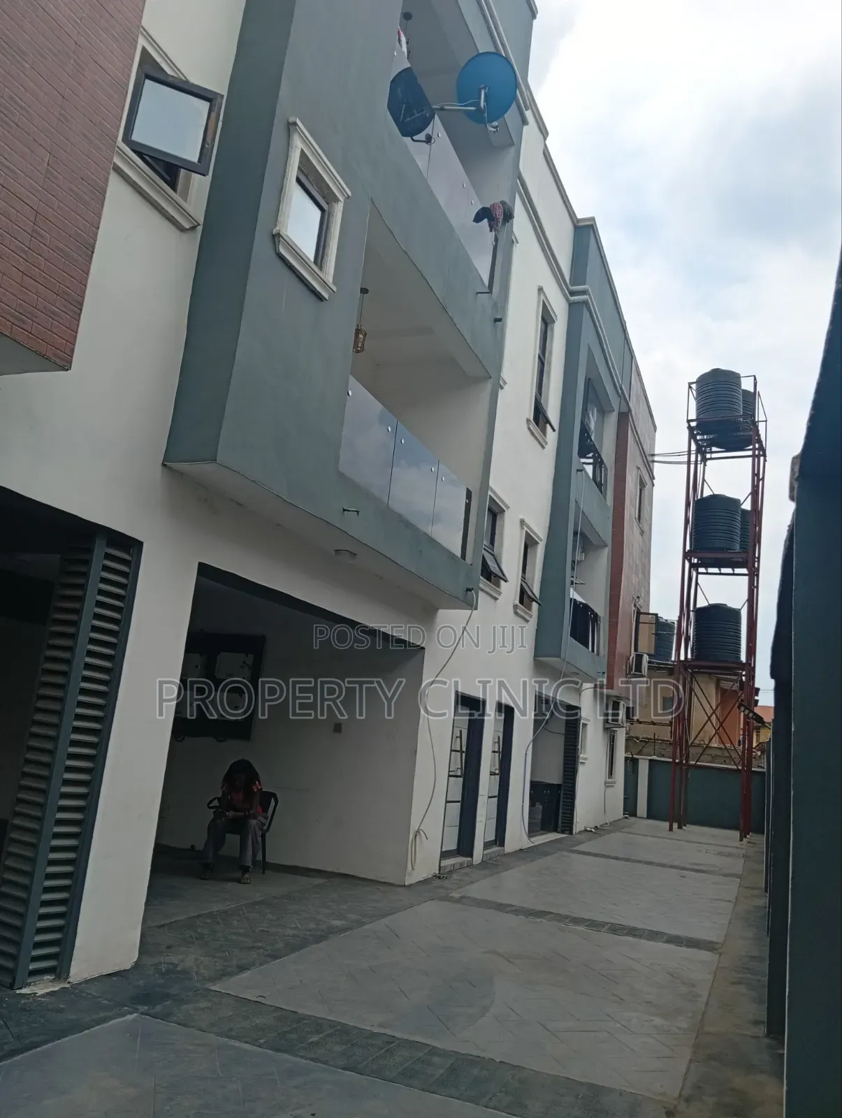 3bdrm Apartment in Ikosi Ketu for rent in Ketu-Ikosi