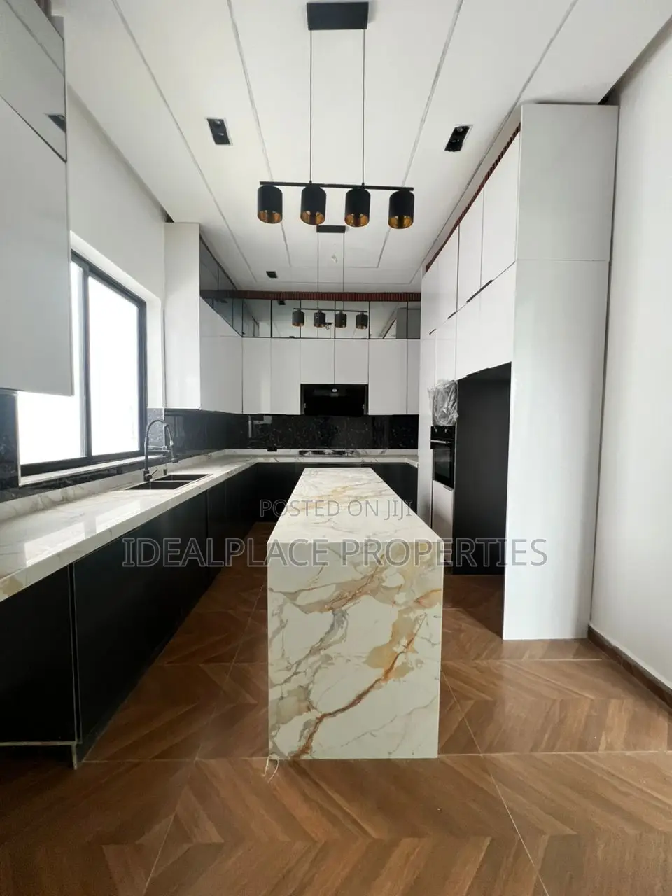 5bdrm Duplex in Ajah for sale in Ajah