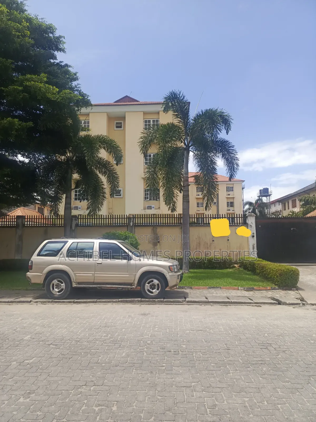 3bdrm Apartment in Off Admiralty Way, Lekki Phase 1 for rent in Lekki Phase 1