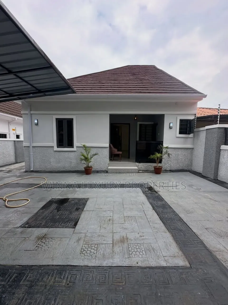 3bdrm Bungalow in Citec Mbora for sale in Mbora