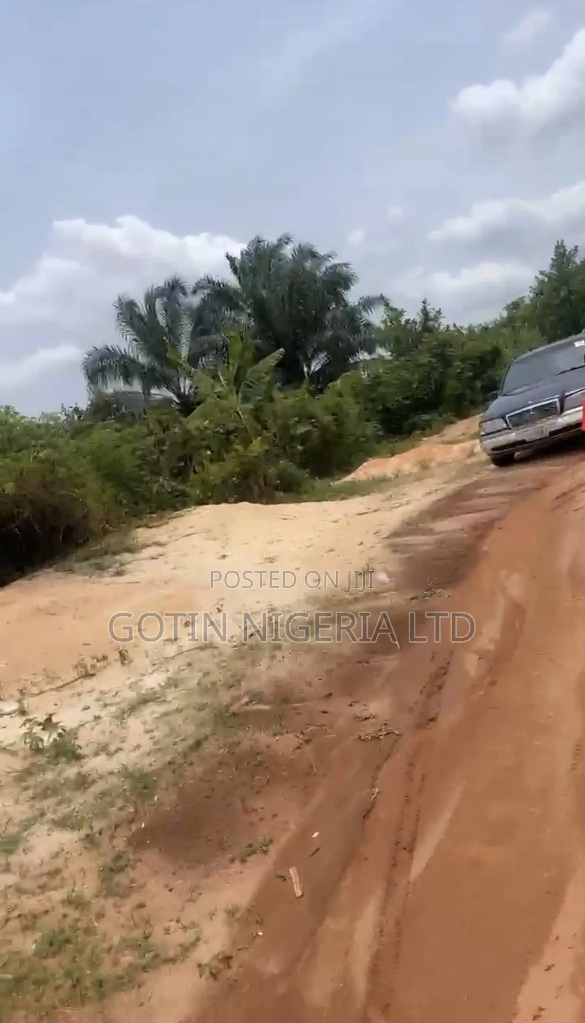 Distress Sale: 100×100ft Land With 3 Trips of Sand, After Ekiadolor in Benin City
