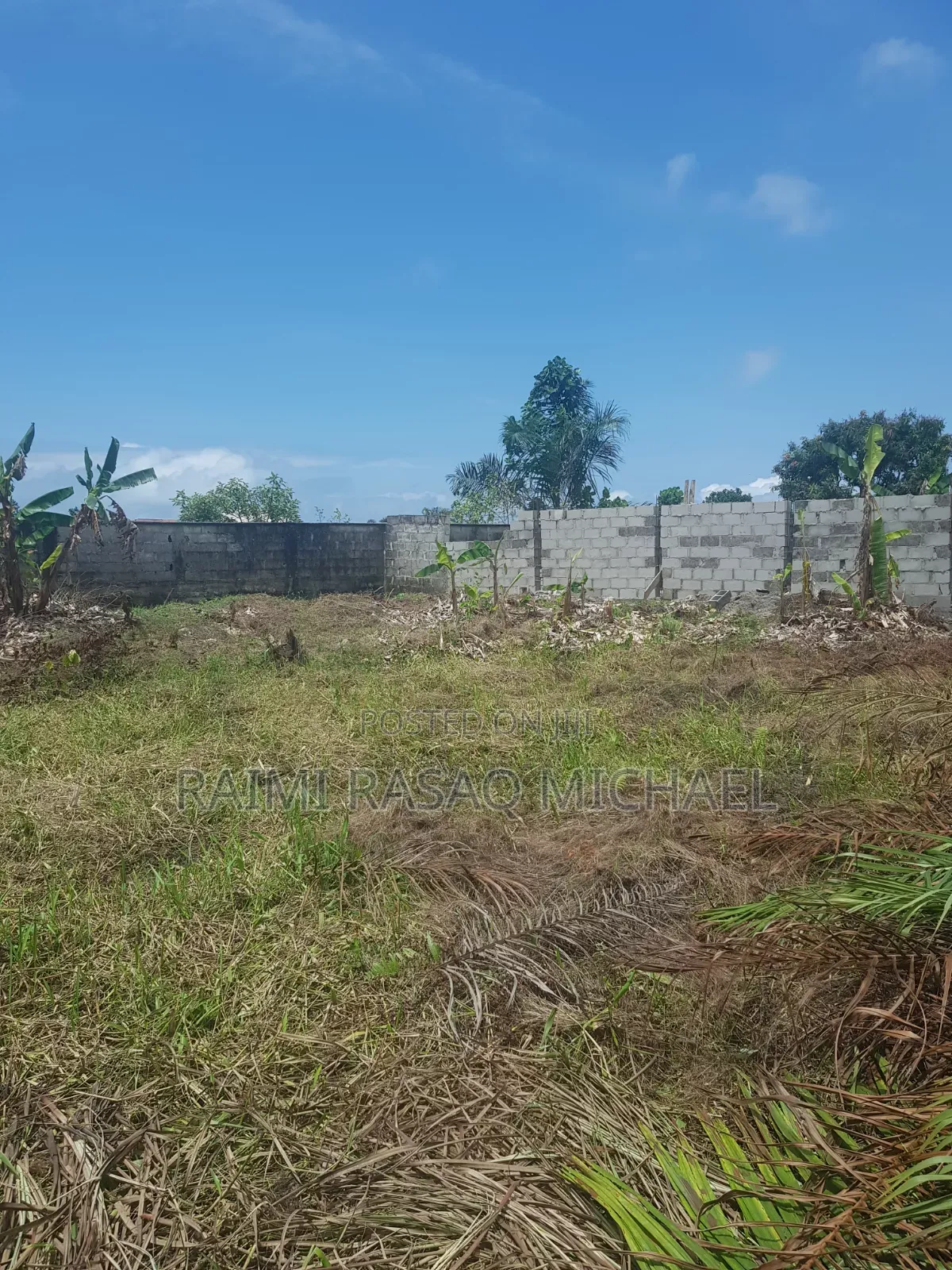 DISTRESS Sale: Very Sharp Full Plot of Land Measuring 600sqm in Awoyaya