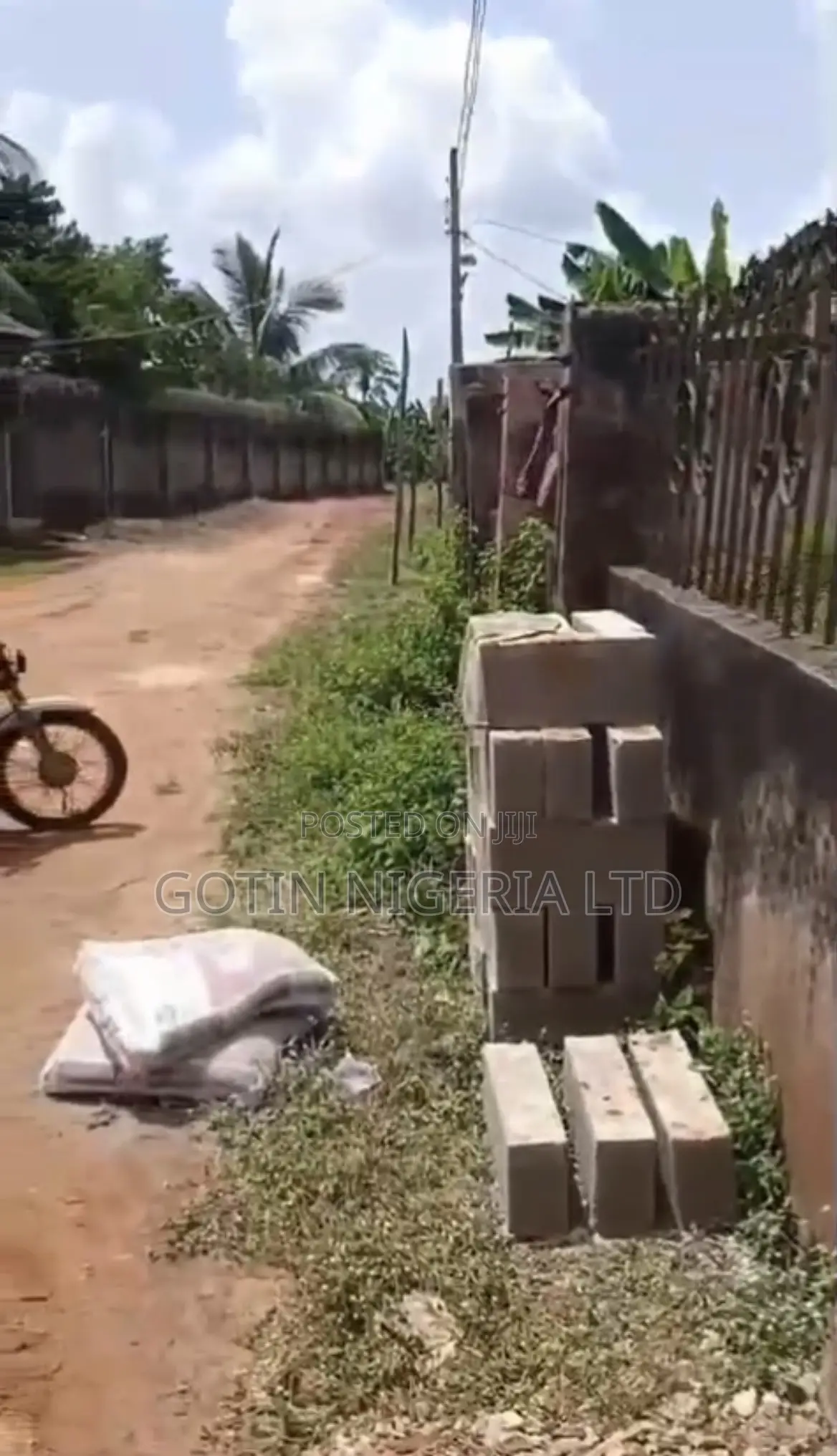 Fenced 55×100ft Land Very Close to Express, Aduwawa in Benin City