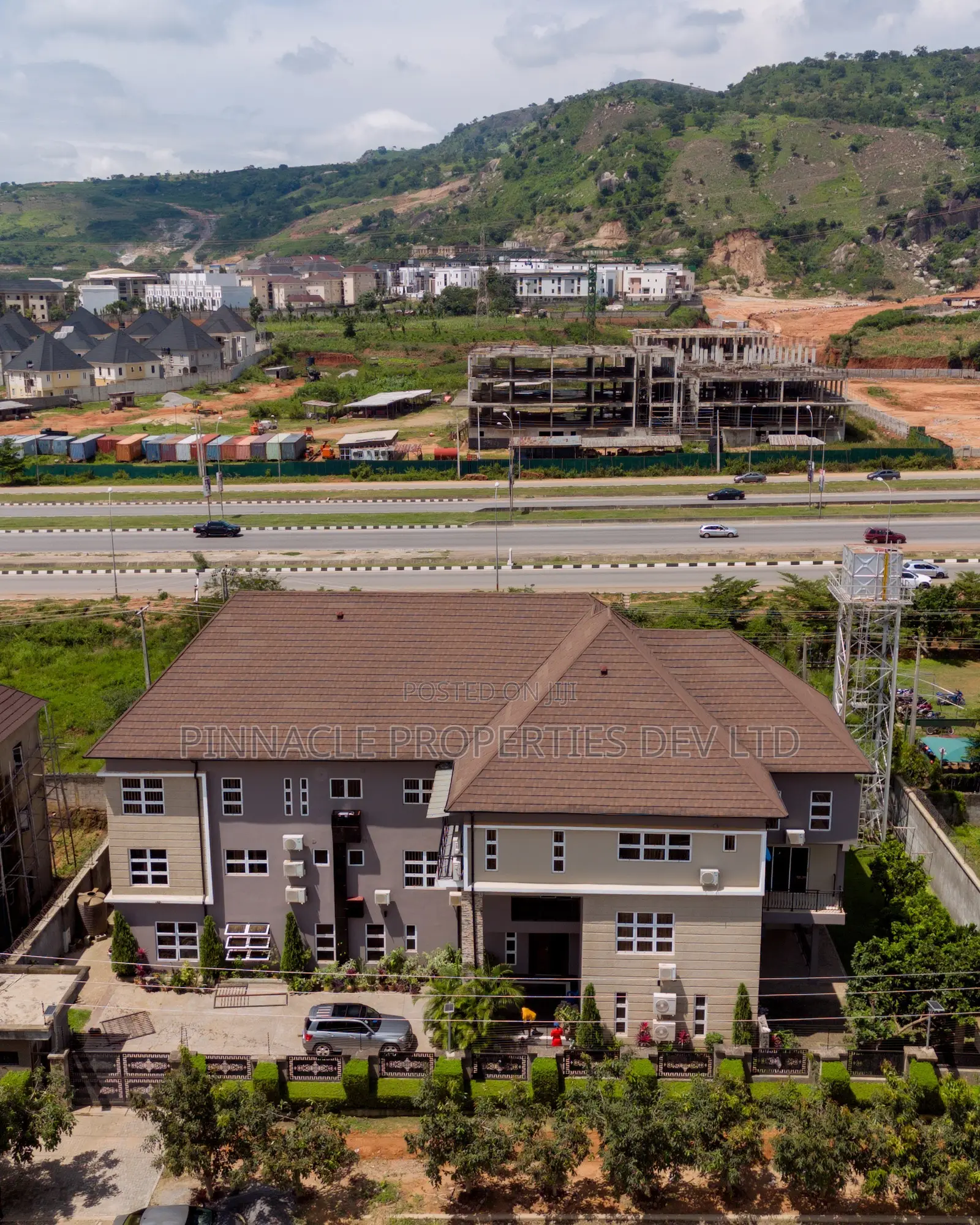 Furnished 13bdrm Apartment in Jahi for rent in Jahi