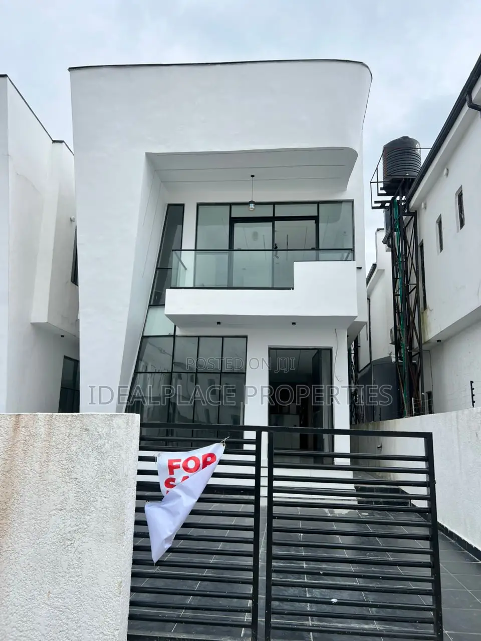 5bdrm Duplex in Ajah for sale in Ajah