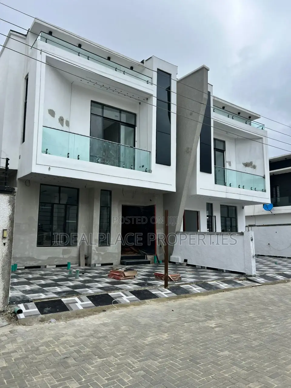 4bdrm Duplex in Ajah for sale in Ajah