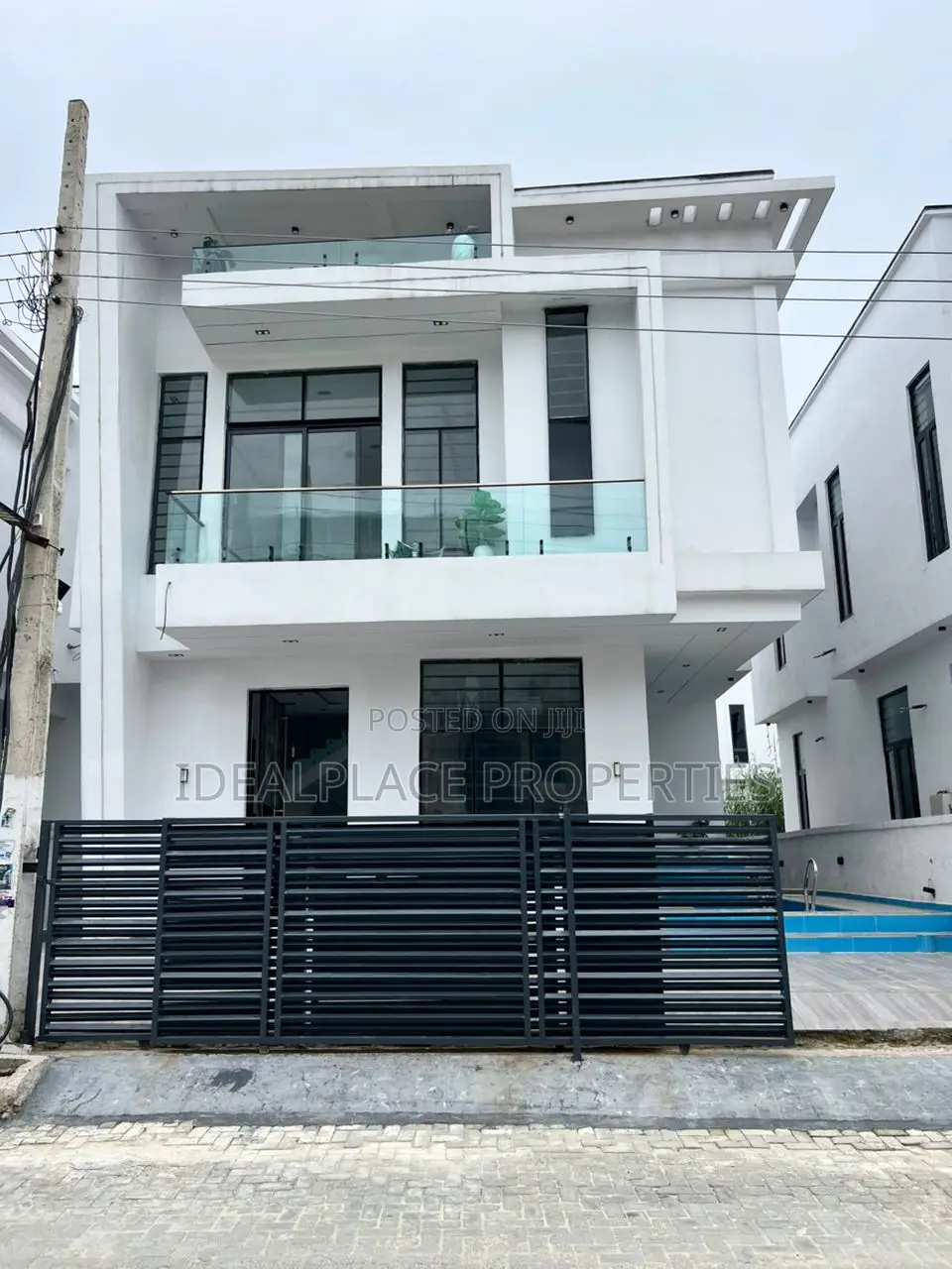 4bdrm Duplex in Ajah for sale in Ajah