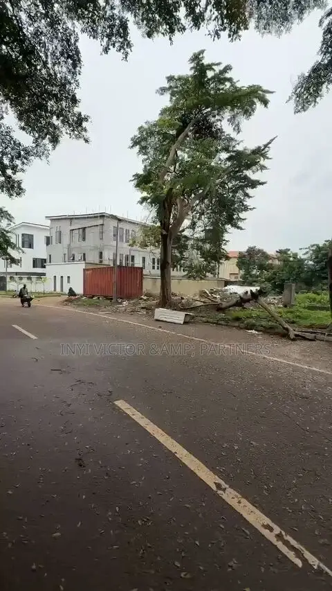 2,985 SQM Plot of Land for Sale in Utako
