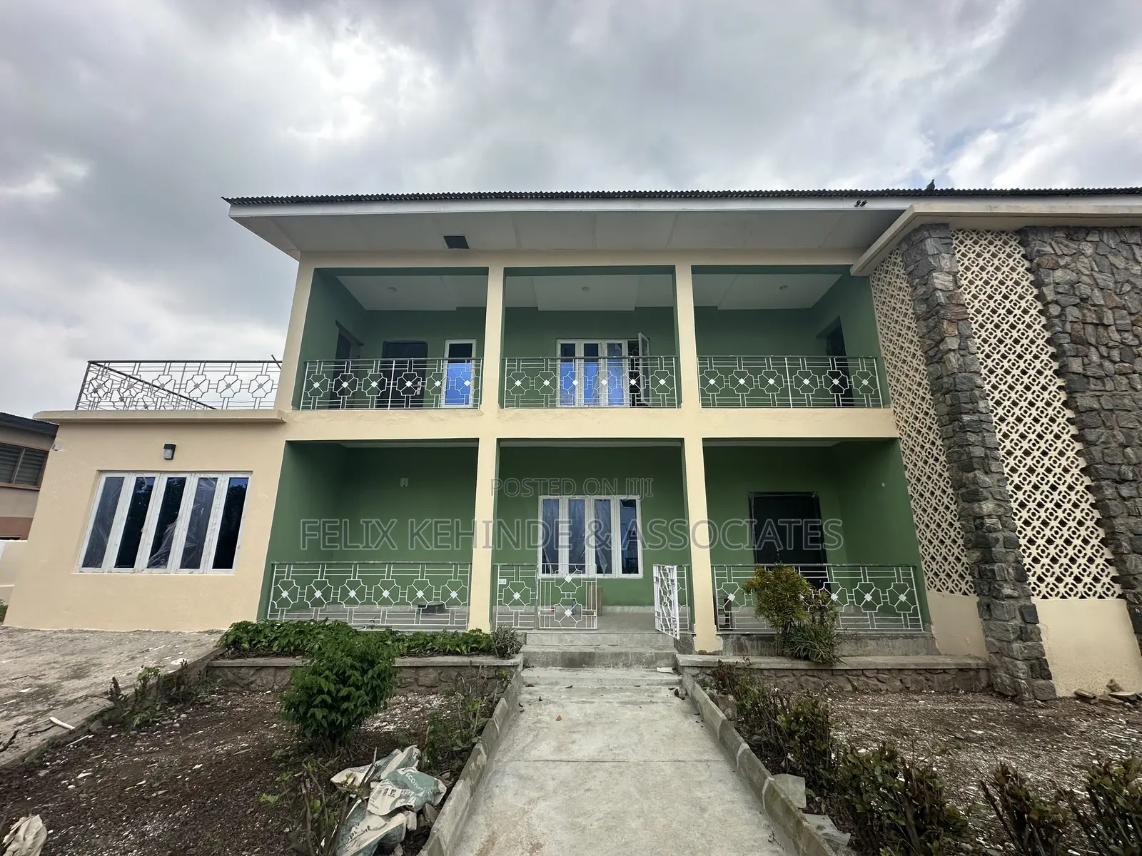 Renovated Duplex for Commercial Use at Idi Ape/Bashorun in Basorun