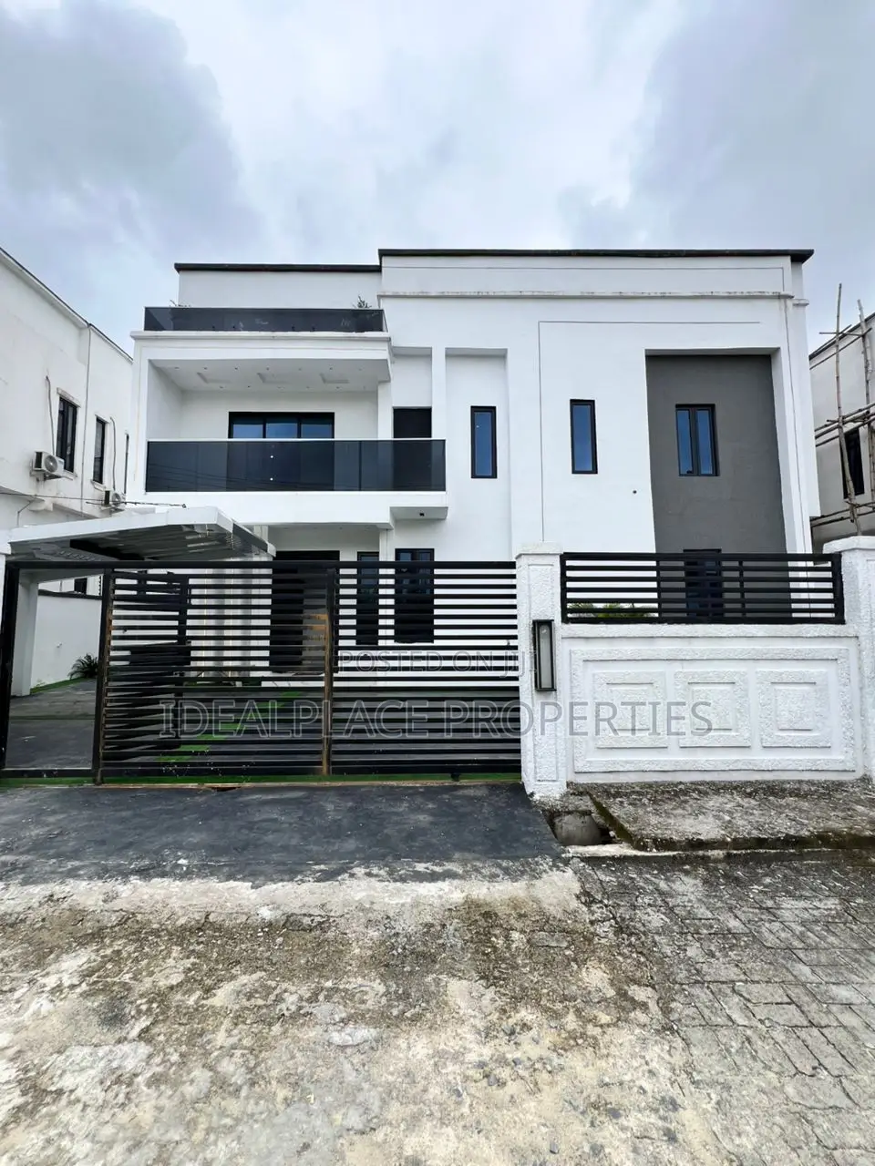 4bdrm Duplex in Ajah for sale in Ajah