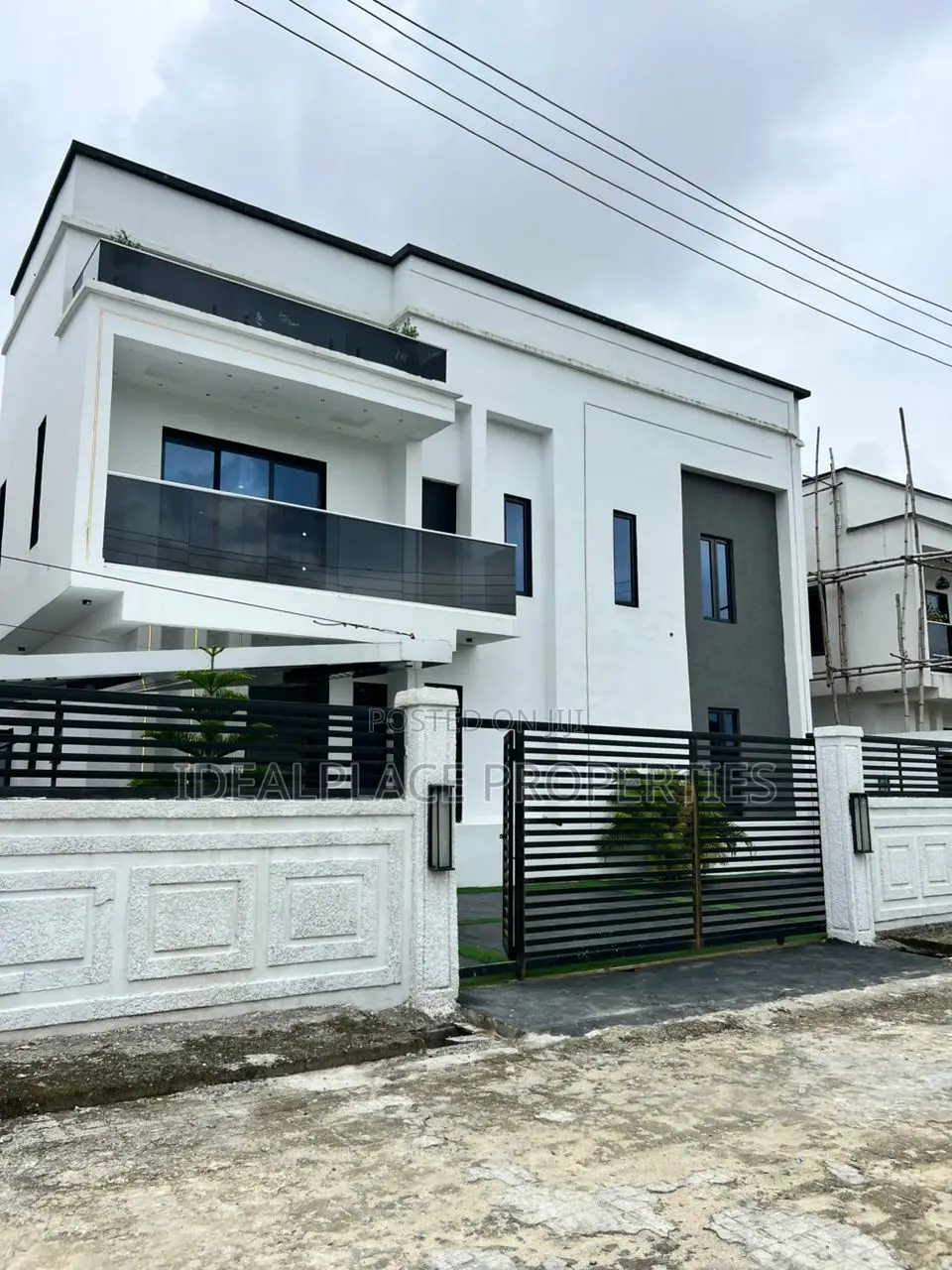 4bdrm Duplex in Ajah for sale in Ajah