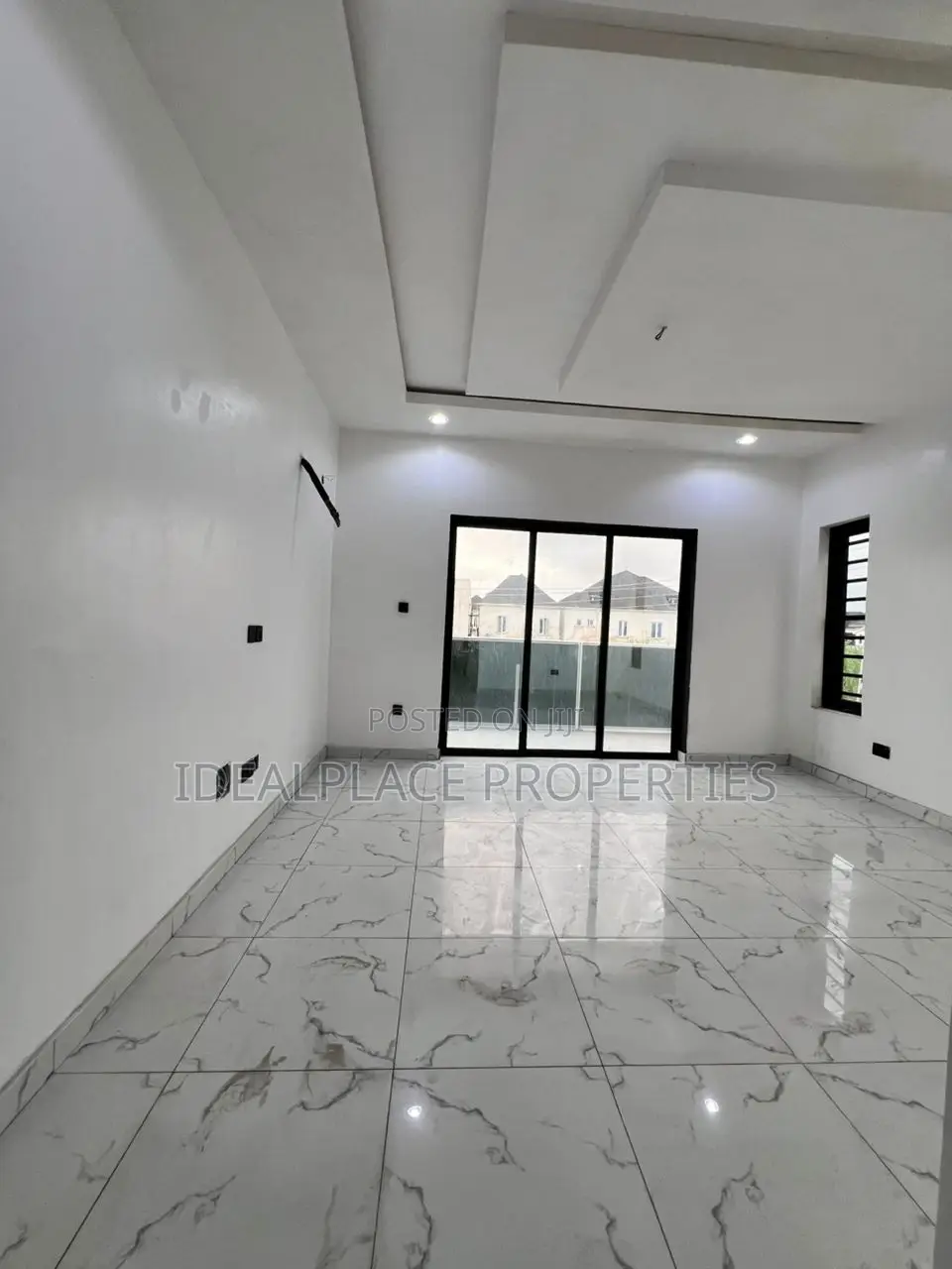 4bdrm Duplex in Ajah for sale in Ajah