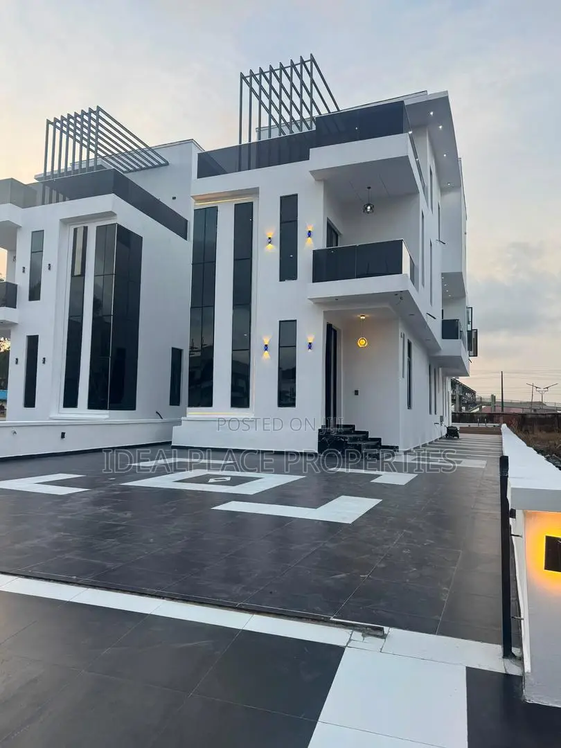 5bdrm Duplex in Sangotedo for sale in Sangotedo