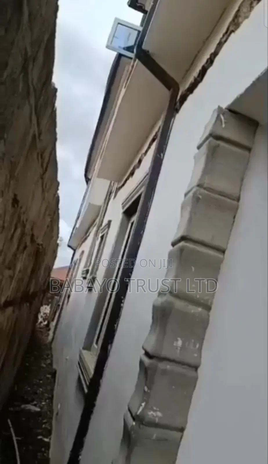 5bdrm Duplex in Onimaba Estate, Ikotun / Ikotun/Igando for sale in Ikotun / Ikotun/Igando