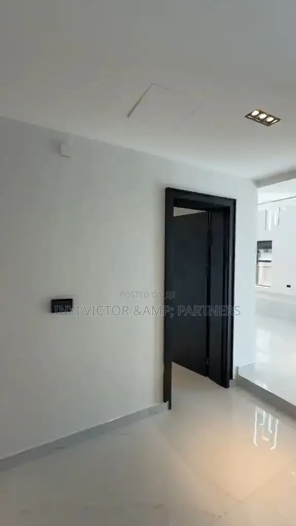 4bdrm Maisonette in Wuye for sale in Wuye