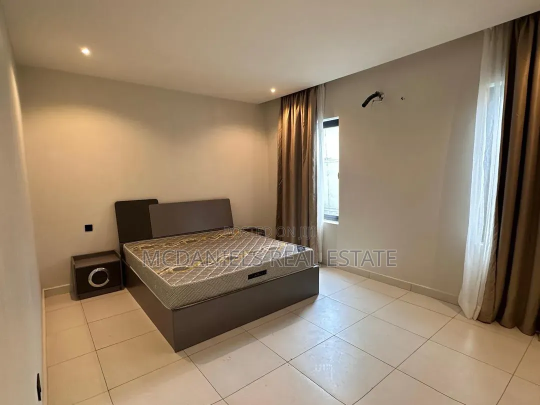 4bdrm Duplex in Lekki Phase 1 for sale in Lekki Phase 1