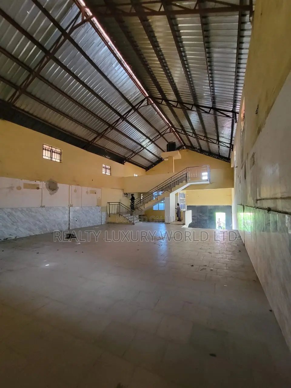 Warehouse for Rent in Asokoro