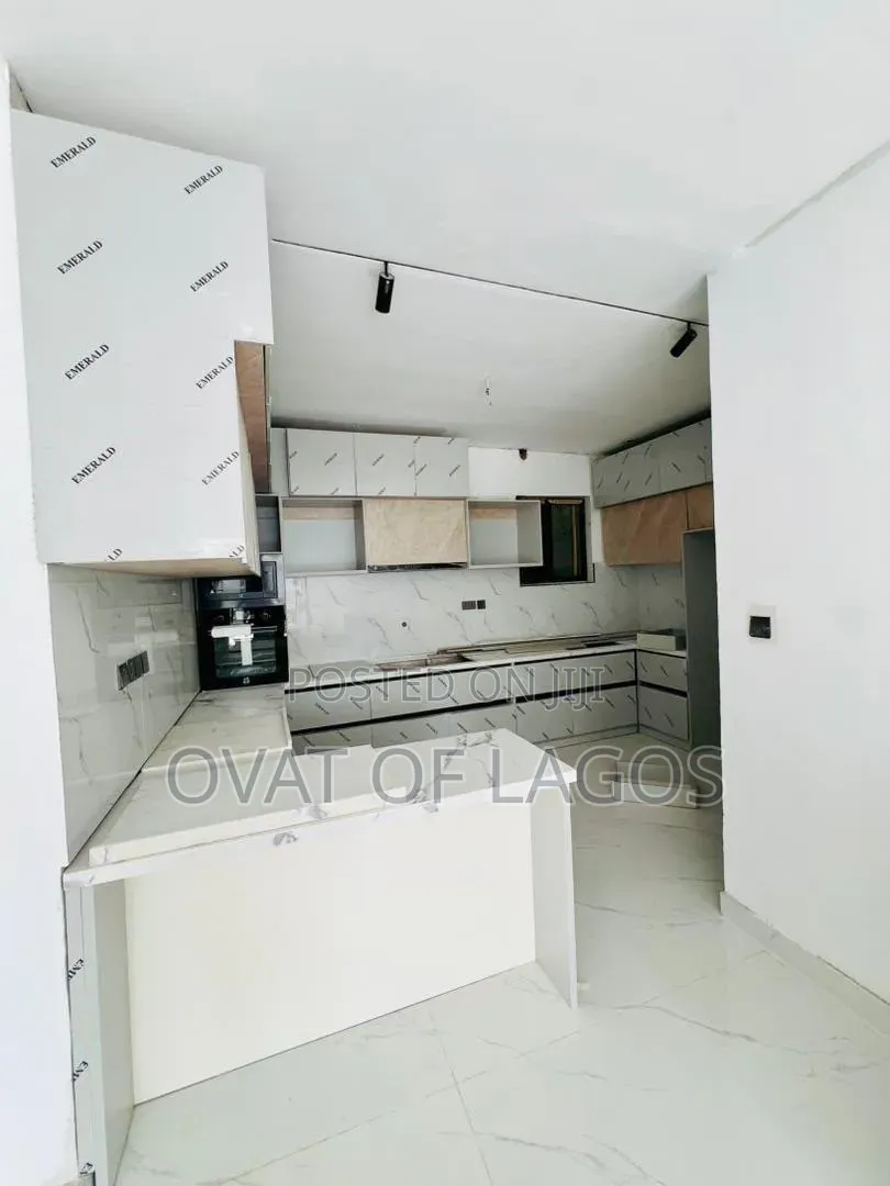 5bdrm Duplex in Orchid, Lekki Expressway for rent in Lekki Expressway