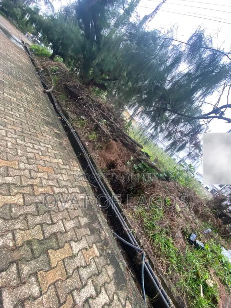 *Prime Residential Plot of Land for Sale – in Ikota