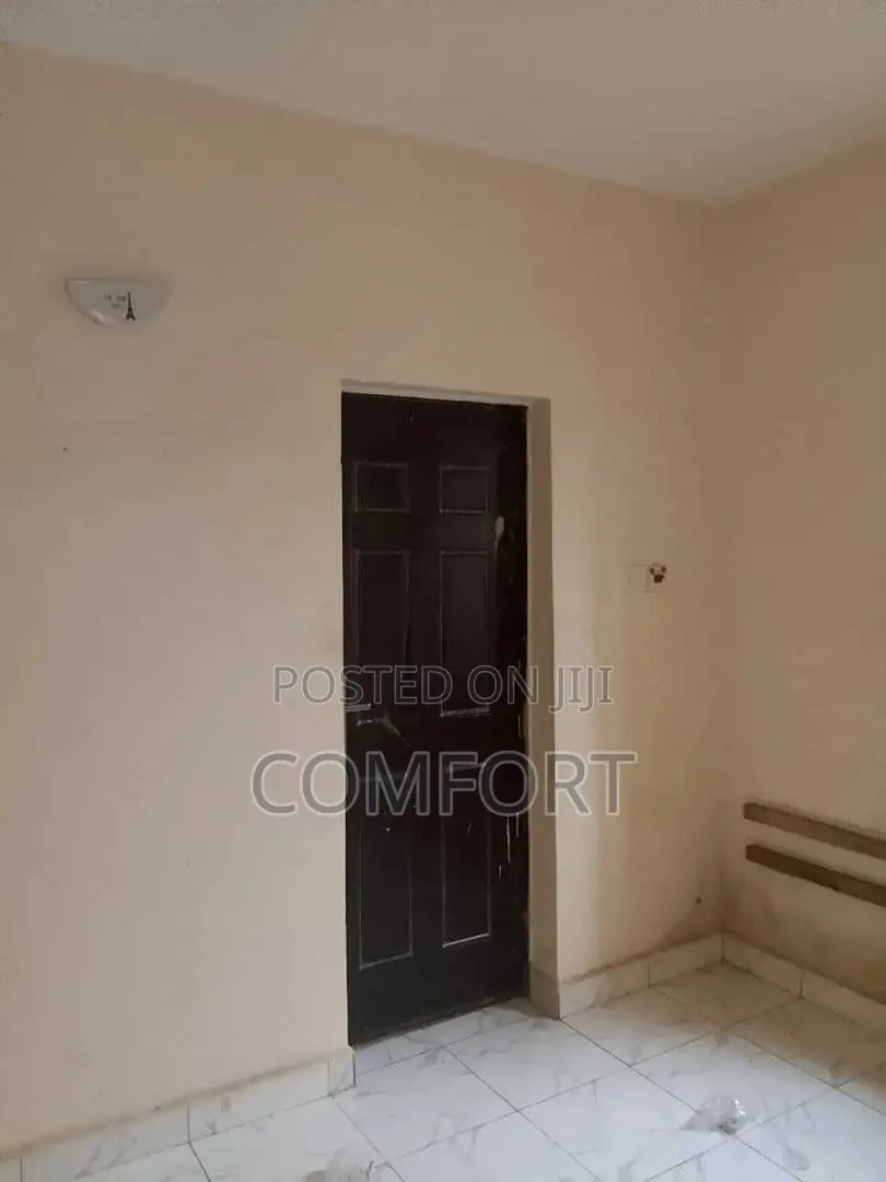 2bdrm Apartment in Tpumpy, Lugbe District for rent in Lugbe District