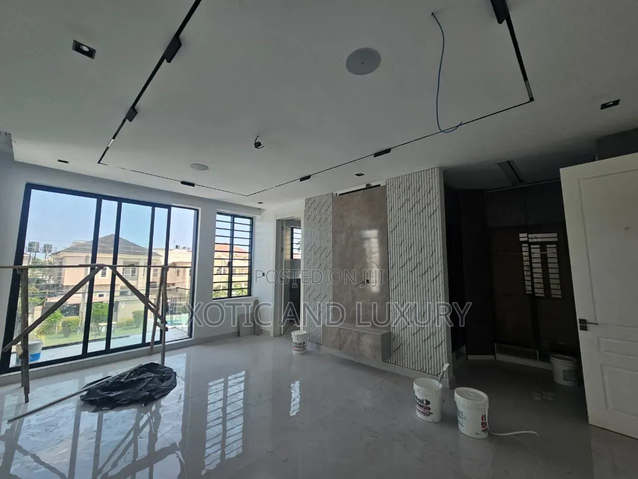 Furnished 5bdrm Duplex in Lekki Phase 1 for sale in Lekki Phase 1