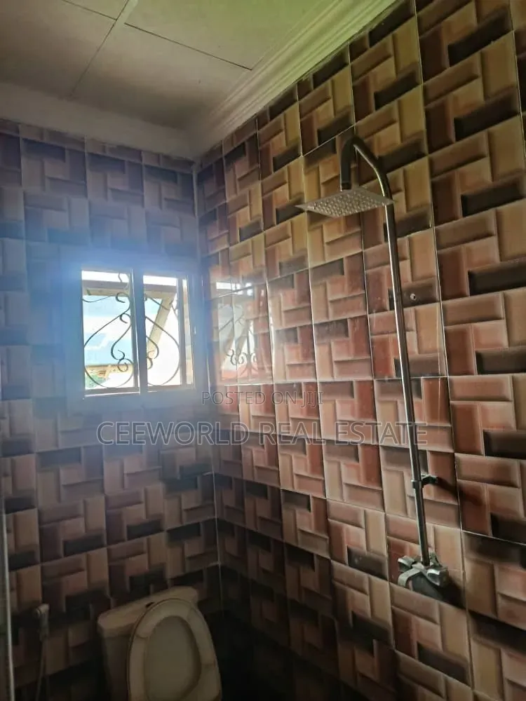 3bdrm Apartment in Abela Iletuntun, Idishin for rent in Idishin